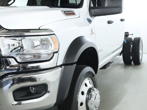 Used 2024 RAM 4500 SLT w/ Quick Order Package 2YG SLT AWD/4WD image 4