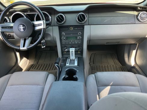 Used 2008 Ford Mustang Convertible RWD image 20
