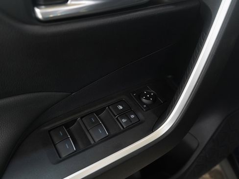 Used 2025 Toyota RAV4 XLE w/ Convenience Package image 21