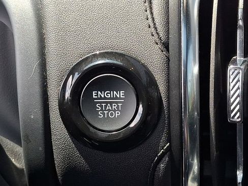 Used 2025 Ford Expedition Tremor AWD/4WD image 18