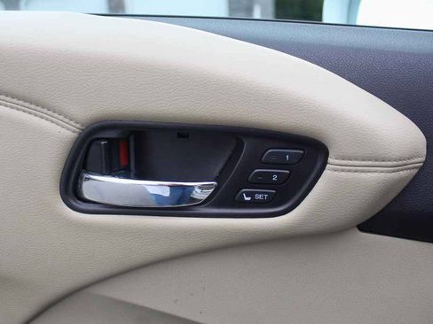 Used 2015 Acura RDX AWD image 13