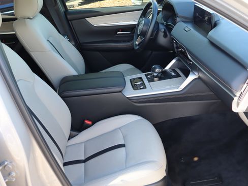 Used 2024 MAZDA CX-90 3.3 Turbo w/ Premium Package AWD/4WD image 40