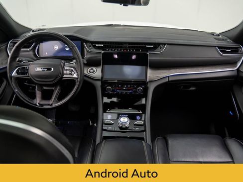 Used 2022 Jeep Grand Cherokee Overland w/ Adv Protech Group III image 9