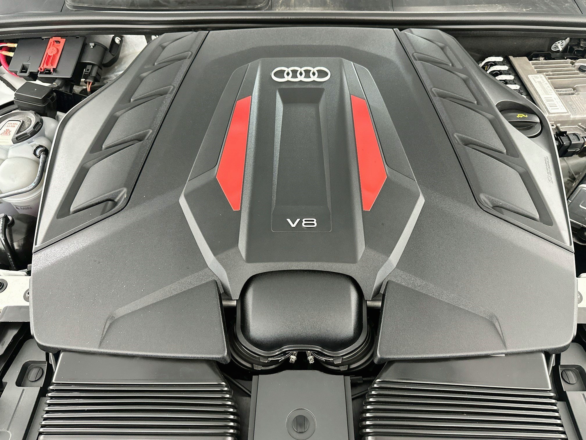 Used 2023 Audi SQ7 Prestige w/ Prestige Package AWD/4WD image 32