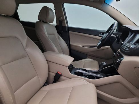 Used 2016 Hyundai Tucson Limited w/ Option Group 03 FWD image 21