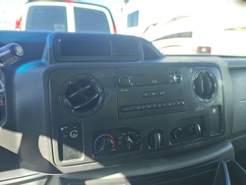 Used 2013 Ford E-350 and Econoline 350 Super Duty w/ PWR Locks & Windows Group RWD image 6