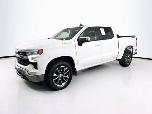 Used 2023 Chevrolet Silverado 1500 LT AWD/4WD image 3