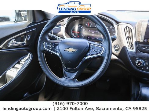 Used 2023 Chevrolet Malibu LT FWD image 14