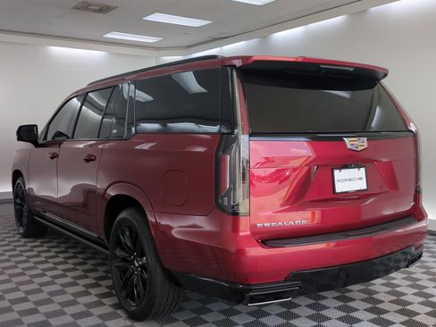 Used 2021 Cadillac Escalade ESV Sport w/ Driver Assist Tech Package AWD/4WD image 3