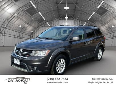 Used 2016 Dodge Journey SXT w/ Comfort/Convenience Group