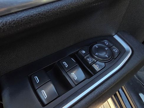 Used 2024 Chevrolet Silverado 3500 High Country w/ High Country Premium Package image 10