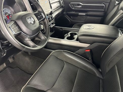 Used 2024 RAM 1500 Laramie AWD/4WD image 7