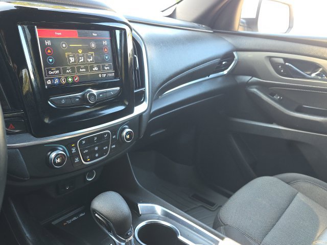 Certified 2023 Chevrolet Traverse LT FWD image 26
