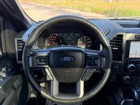 Used 2017 Ford F150 Lariat w/ Equipment Group 502A Luxury AWD/4WD image 21