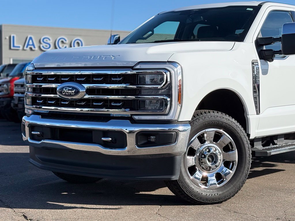 Used 2024 Ford F250 Lariat w/ Chrome Package AWD/4WD image 2