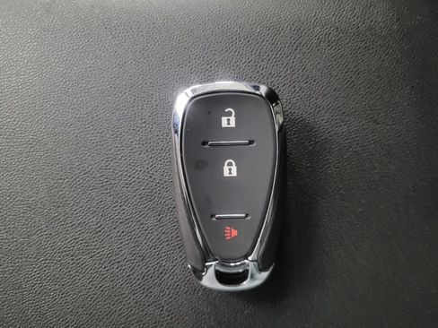 Used 2024 Chevrolet Equinox LS image 32