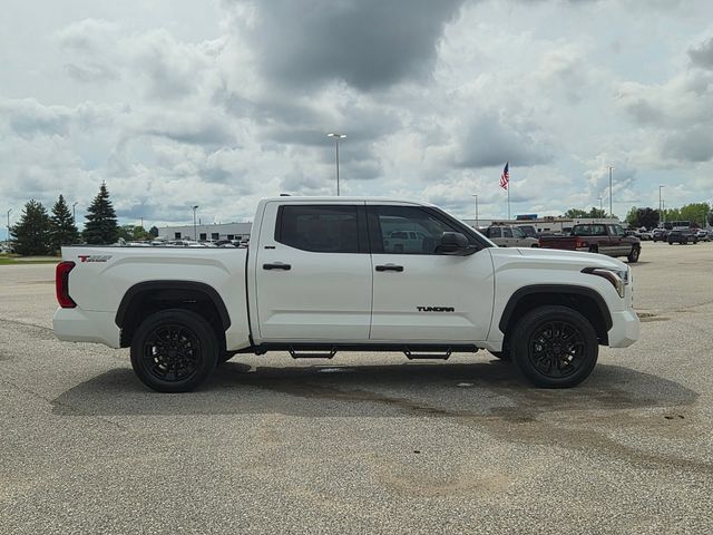 Used 2023 Toyota Tundra SR5 AWD/4WD image 4
