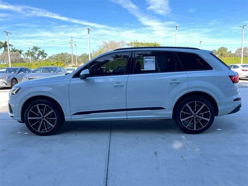 Used 2023 Audi Q7 3.0T Premium Plus image 4