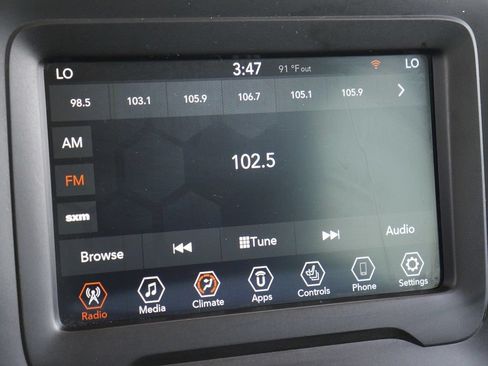 Used 2020 Jeep Renegade Limited AWD/4WD image 35
