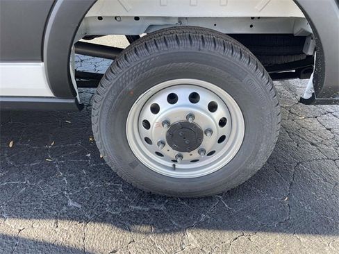 New 2026 Ford Transit 350 148 Low Roof image 21