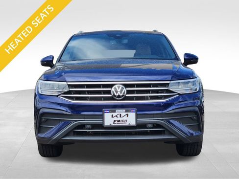 Used 2022 Volkswagen Tiguan SE w/ Panoramic Sunroof Package AWD/4WD image 6