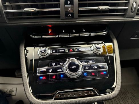 Used 2022 Lincoln Corsair AWD w/ Equipment Group 101A image 35