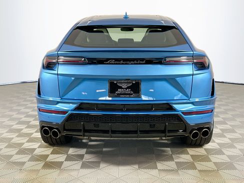 Used 2023 Lamborghini Urus S image 6