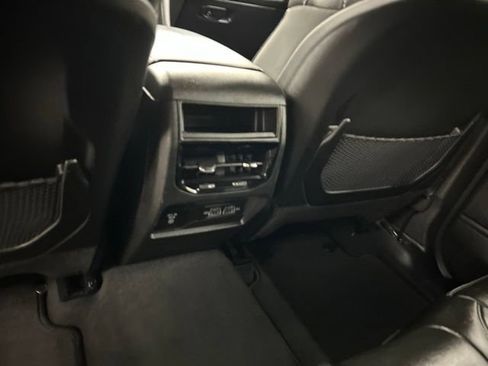 Used 2024 Jeep Grand Cherokee Altitude AWD/4WD image 25