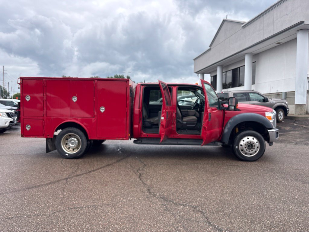 Used 2012 Ford F550 4x4 Crew Cab Super Duty w/ Payload Upgrade Pkg image 8