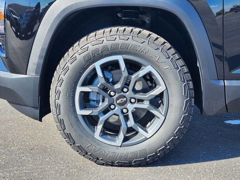 New 2026 Chevrolet Equinox ACTIV w/ Convenience Package III image 7