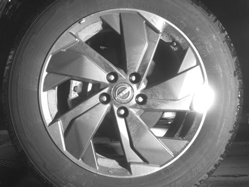 Used 2025 Nissan Rogue SV image 12