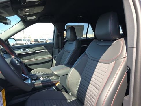 New 2026 Ford Explorer ST-Line image 13