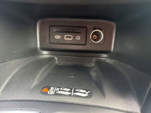 Used 2021 Chevrolet Equinox Premier AWD/4WD image 34