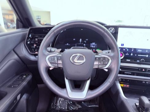 Certified 2026 Lexus TX 350 AWD w/ Technology Package image 21