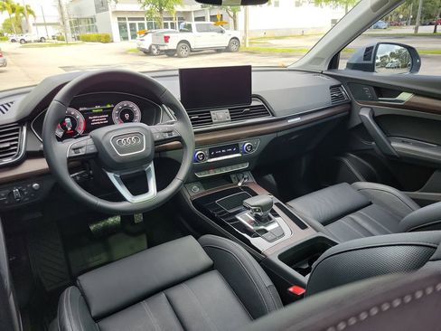 Used 2023 Audi Q5 2.0T Prestige AWD/4WD image 12
