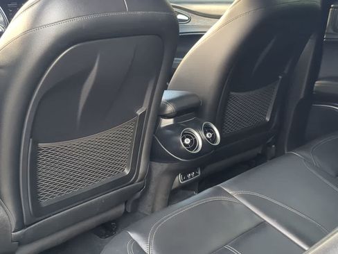 Used 2022 Alfa Romeo Stelvio Sprint AWD/4WD image 18