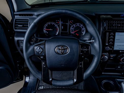 Used 2024 Toyota 4Runner TRD Off-Road AWD/4WD image 19