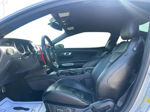 Used 2018 Ford Mustang GT Premium RWD image 15