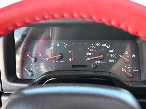 Used 2002 Jeep Wrangler Sahara image 19