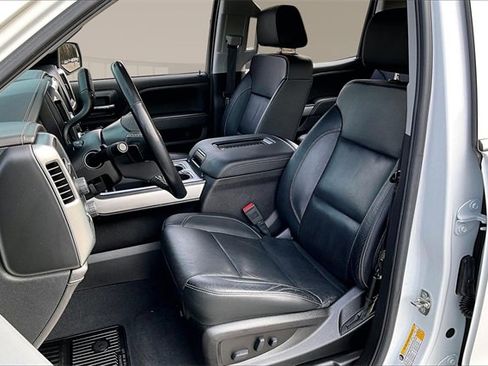 Used 2018 Chevrolet Silverado 1500 LTZ Z71 w/ LTZ Plus Package image 19