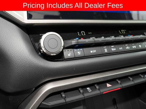 New 2026 Toyota Tundra Limited AWD/4WD image 17
