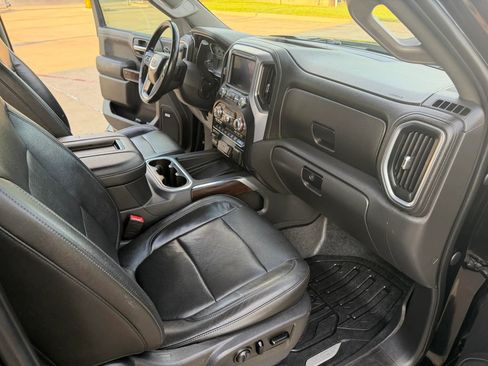 Used 2019 GMC Sierra 1500 SLT image 23