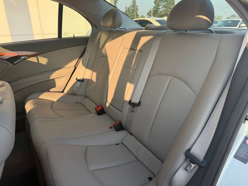 Used 2008 Mercedes-Benz E 320 BlueTEC Sedan image 15