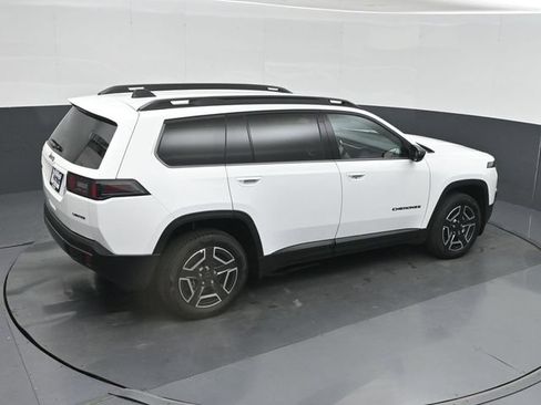 New 2026 Jeep Cherokee Limited AWD/4WD image 42