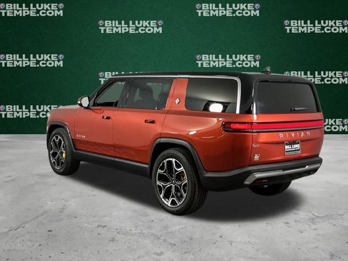 Used 2024 Rivian R1S Launch Edition image 6