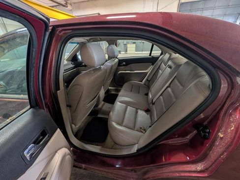 Used 2006 Ford Fusion SEL FWD image 23