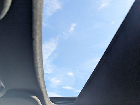 Used 2021 Ford Expedition Limited image 25