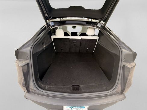 Used 2026 Tesla Model Y Long Range AWD/4WD image 29