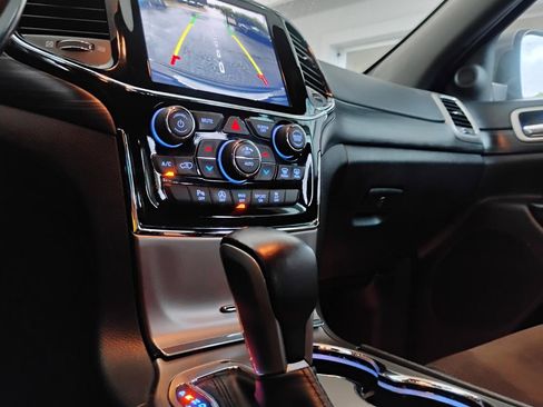 Used 2021 Jeep Grand Cherokee Laredo X RWD image 18