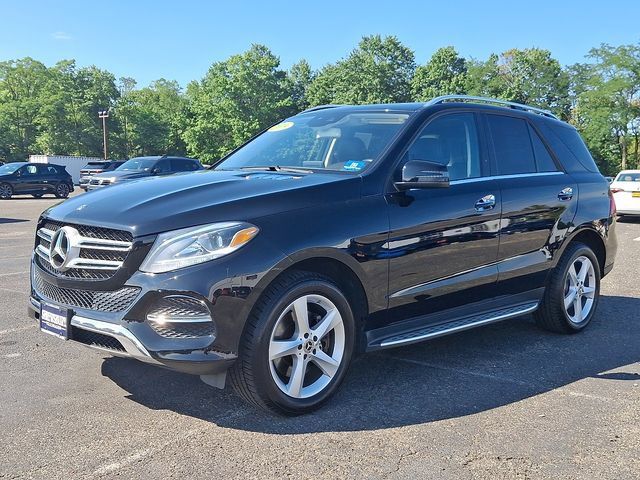 Used 2019 Mercedes-Benz GLE 400 4MATIC image 3